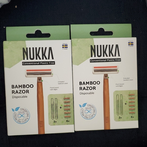 Bamboo Razor with Swedish Steel Cartridges - Picture 1 of 2